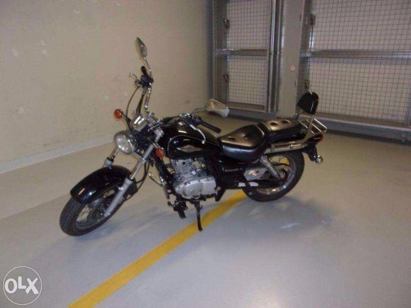 1998 Suzuki Marauder