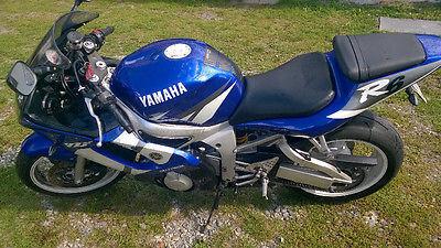 Yamaha R6 2002r