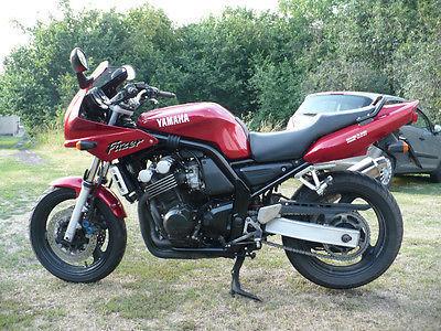 2001 Yamaha FZS6 FAZER