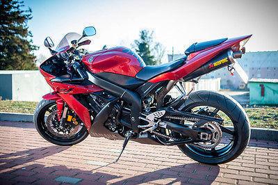 Yamaha YZF-R1 RN12 Akrapovic Power Commander