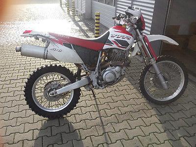 Yamaha TT600R, TTR600, 2000 rok