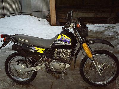 Suzuki DR 125