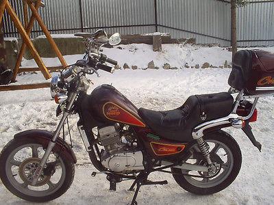 hyosung ga 125 (SUZUKI)