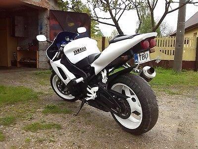 PILNE 1999 Yamaha R1