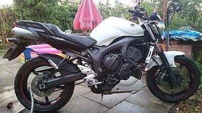 Yamaha Fazer S2 - naked bike