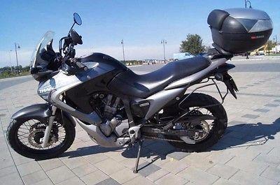 Honda Transalp XL 700 V + Kufer + Sakwy 2008 rok ! 32 tys km !