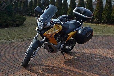 Honda Transalp XL 700 V