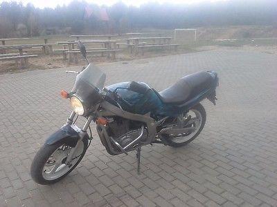 Suzuki GS