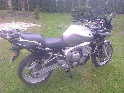 2004 Yamaha FZ-6