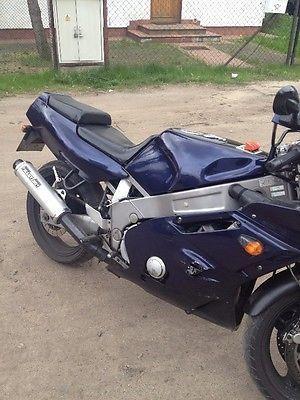 1994 Yamaha FZR-600 sprawna