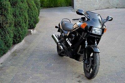 Honda CBR 1000F