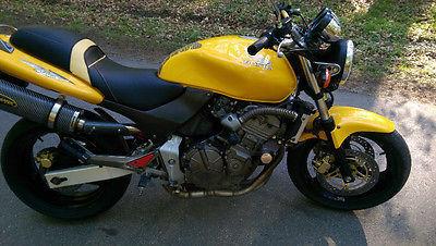 Honda Hornet 600 Doinwestowana