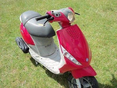 SKUTER PIAGGIO ZIP 4T 2008