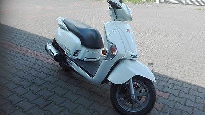 Skuter Kymco Like 125cm 2012r, super stan