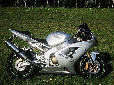 Kawasaki Ninja ZX 6R NINJA 636 * 2004