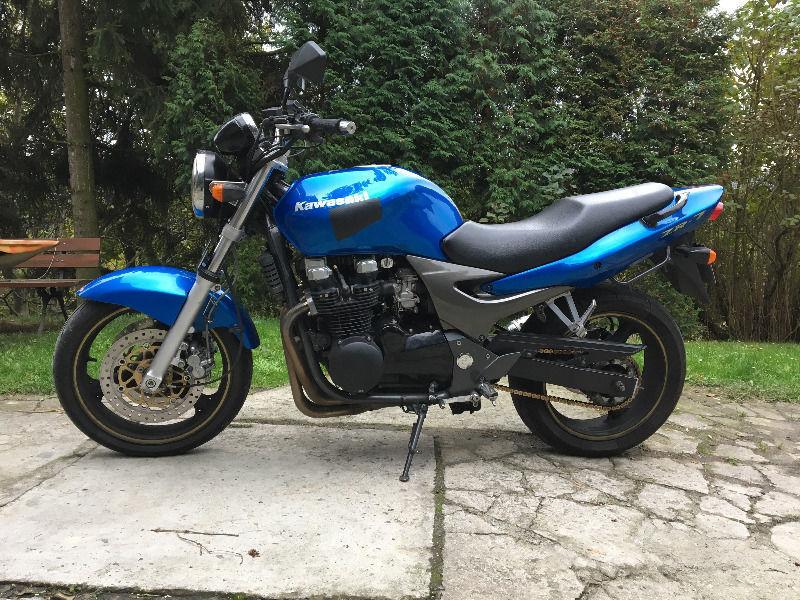 Kawasaki ZR7 2003 rok