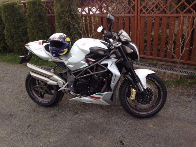 MV Agusta Brutale 990 limited edition no 028/150