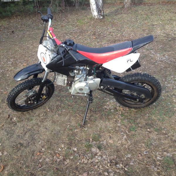 CROSS 125CC 4 biegi.Mocny 4 suv! Rozrusznik