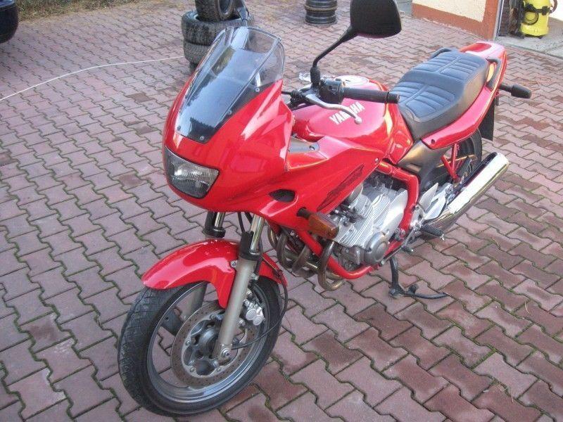sprzedam ladna yamahexj 600 lub zamienie na auto