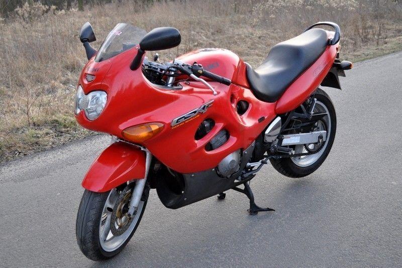 Suzuki GSX 600F