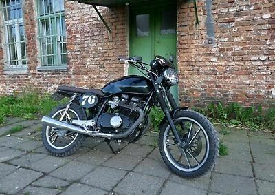 Suzuki gsx 400 scrambler