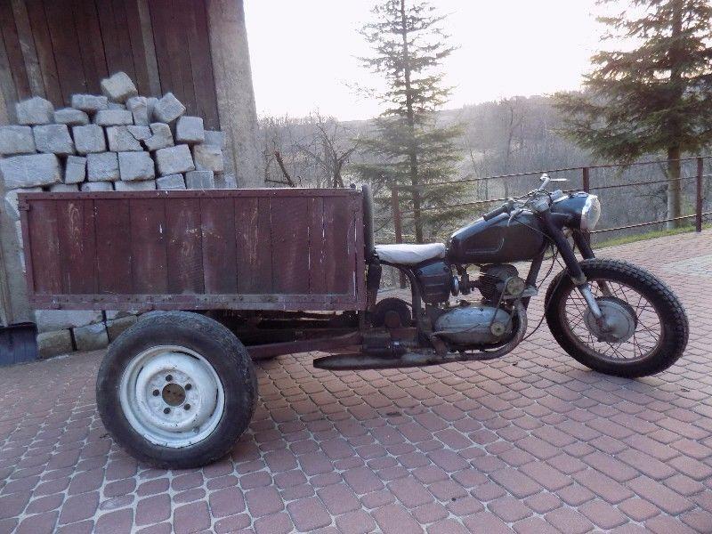 1960 rok , Pannonia-sprawna jeżdżąca , materiał na zabytek ew. sprzęt do pracy - brak dokumentów