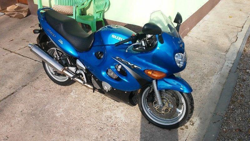 2000 Suzuki GSX / Katana