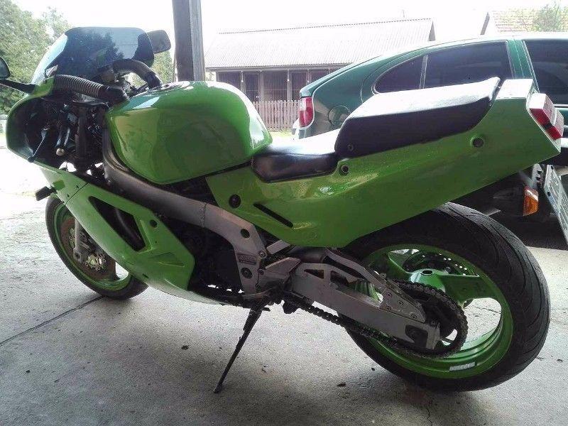 Kawasaki ZXR 750 z 1995r