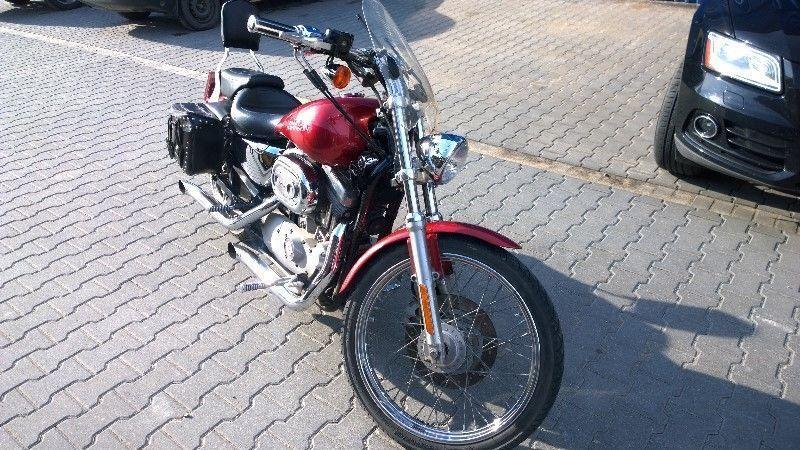 Harley-Davidson Sportster XL883C