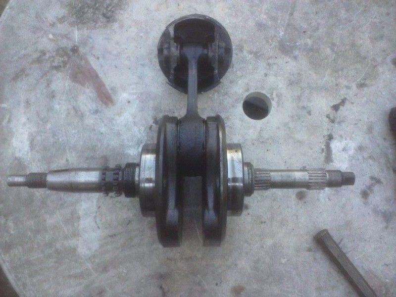 do burgman 400 k3, k4 k5 wał korbowy suzuki