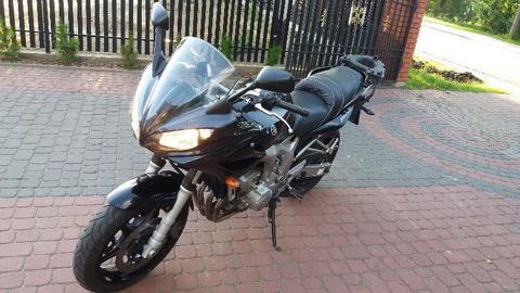 Yamaha Fazer 600