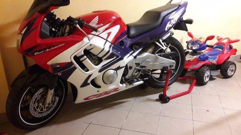 Honda CBR 600 F3 lift (1998r)