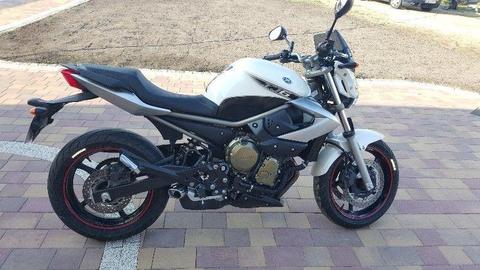 2009 Yamaha xj6