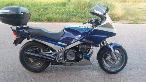 Motocykl Yamaha FJ 1200