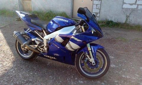 Ścigacz Yamaha R1 RN04 poj. 1000 149 koni ! 2000 r - CIĘŻKO ODPALA + USZK LAMPA