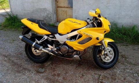 Honda VTR 1000 , 1998 r , SUPER STAN ! po serwisie! NOWE OPONY !