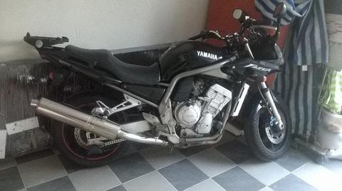 Yamaha FZS 1000 FAZER