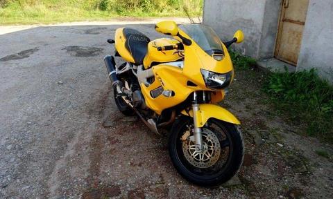 Honda VTR 1000 , 1998 r , SUPER STAN ! po serwisie! NOWE OPONY !