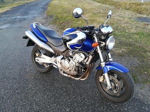 1999 Honda CB