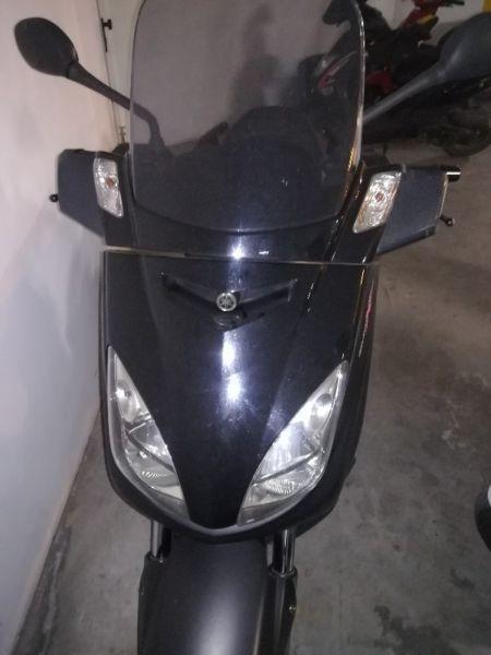 2010 Yamaha x max stan super