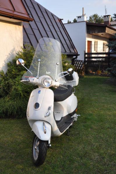 2011 Vespa LX2Z