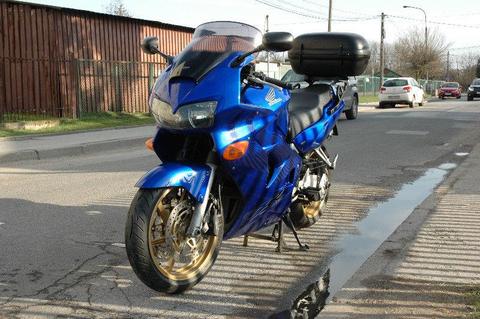 2001 Honda VFR 800FI SUPER STAN I WYPOSAŻENIE - OD MOTOCYKLISTY