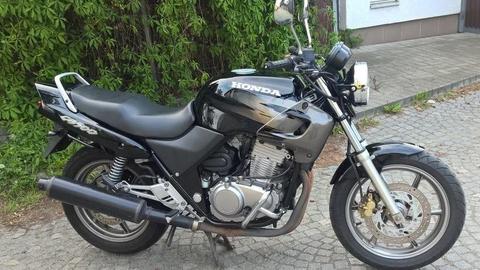 1999 Honda CB