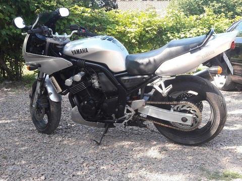 1999 Yamaha FZ 600 95 km