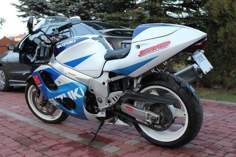 Suzuki GSX-R 600 1998 (SRAD, GSXR)