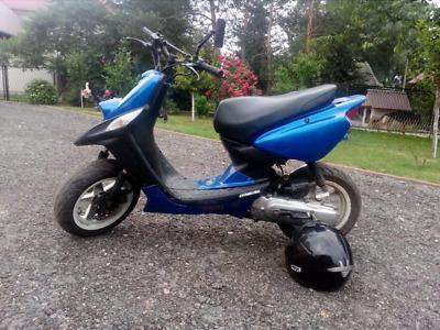 Yamaha booster 2011r 50cc super !!!