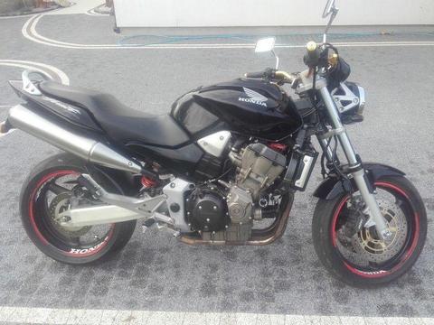 Honda hornet 900