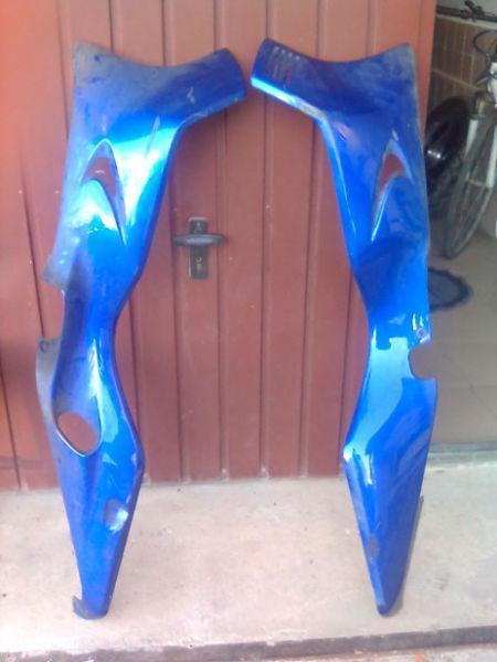 suzuki burgman 400 k4 ,k3 k5 k6 listwy dolne