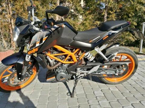 KTM DUKE 390!!