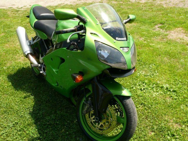 Kawasaki ZX6R 2000 r.